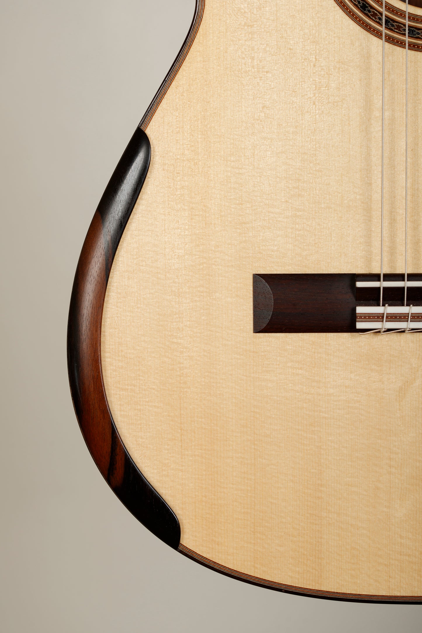 Douglass Scott 2023 – 632mm Short Scale | Spruce / Indian Rosewood