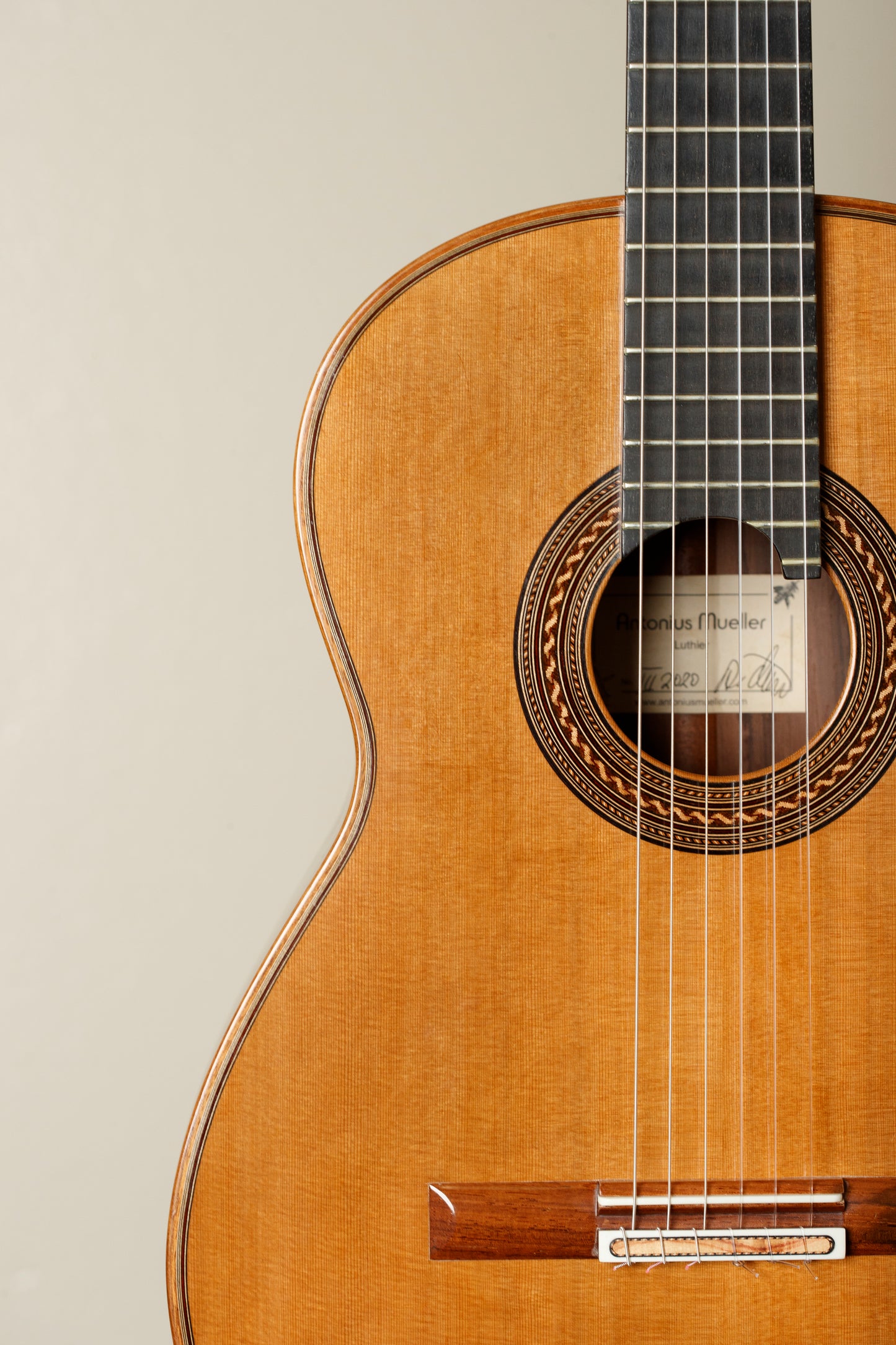 Antonius Mueller – 2020 Cedar / Brazilian Rosewood Double-Top Classical Guitar