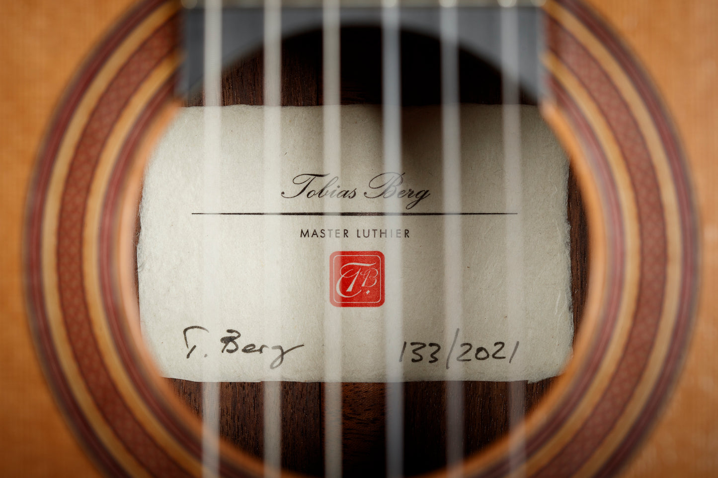 Tobias Berg 2021 Cedar/Indian Rosewood