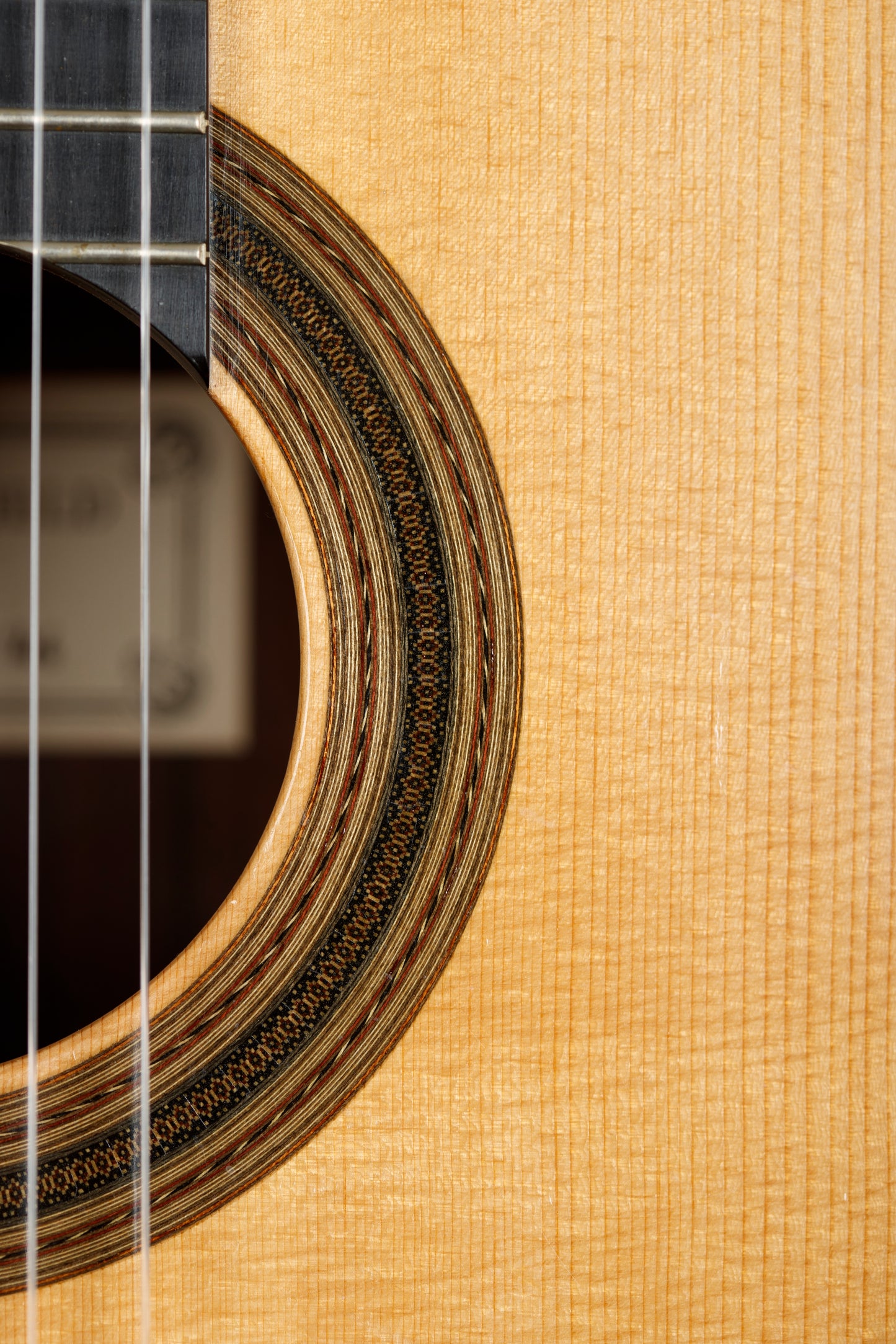 Dominique Field 2001 - Spruce/Madagascar Rosewood