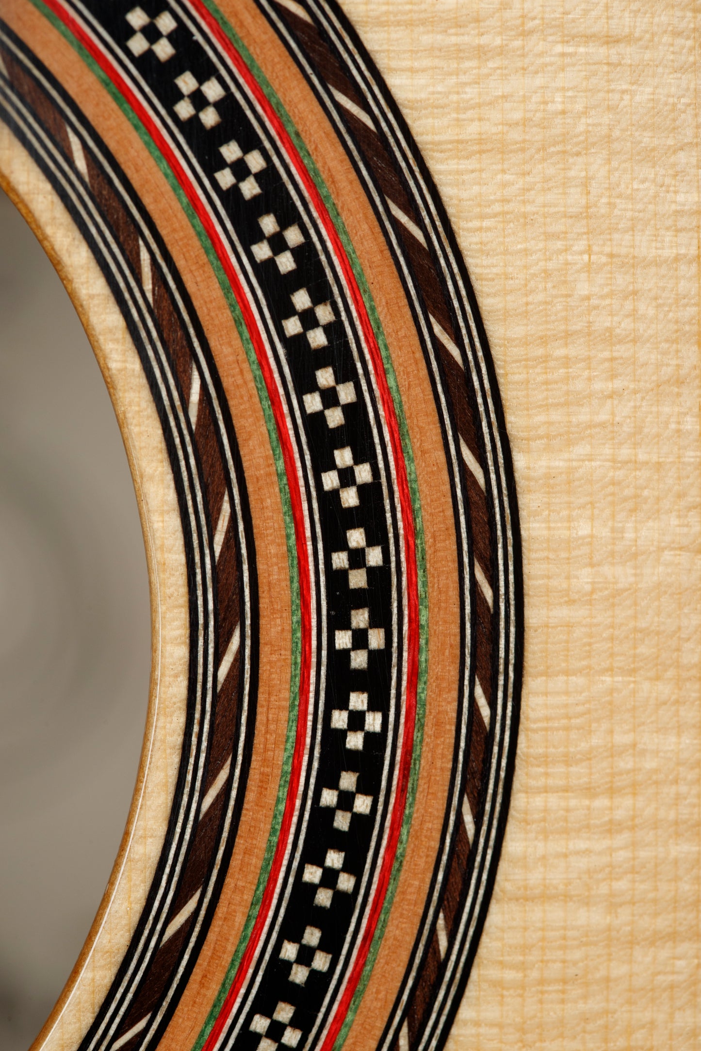 Kathrin Hauser – 2021 | Spruce/Brazilian Rosewood | 646mm Scale | Traditional Bracing