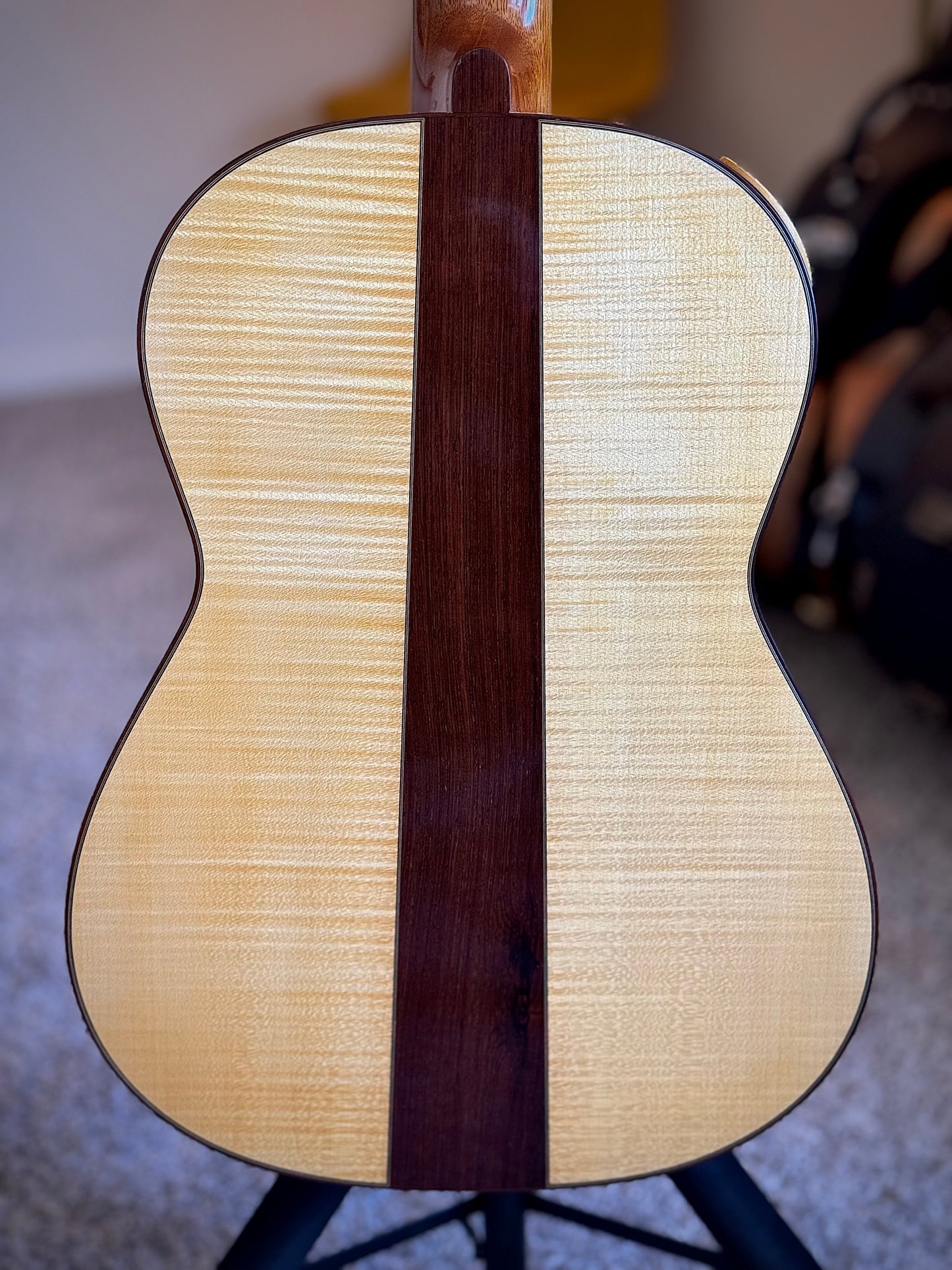 Douglass Scott 635mm 2022