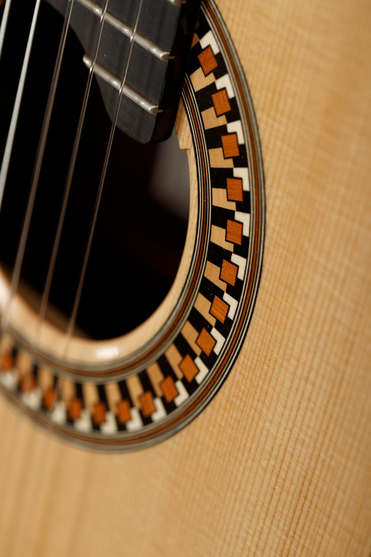 Gregory Miller 2024 (Spruce / Rosewood)