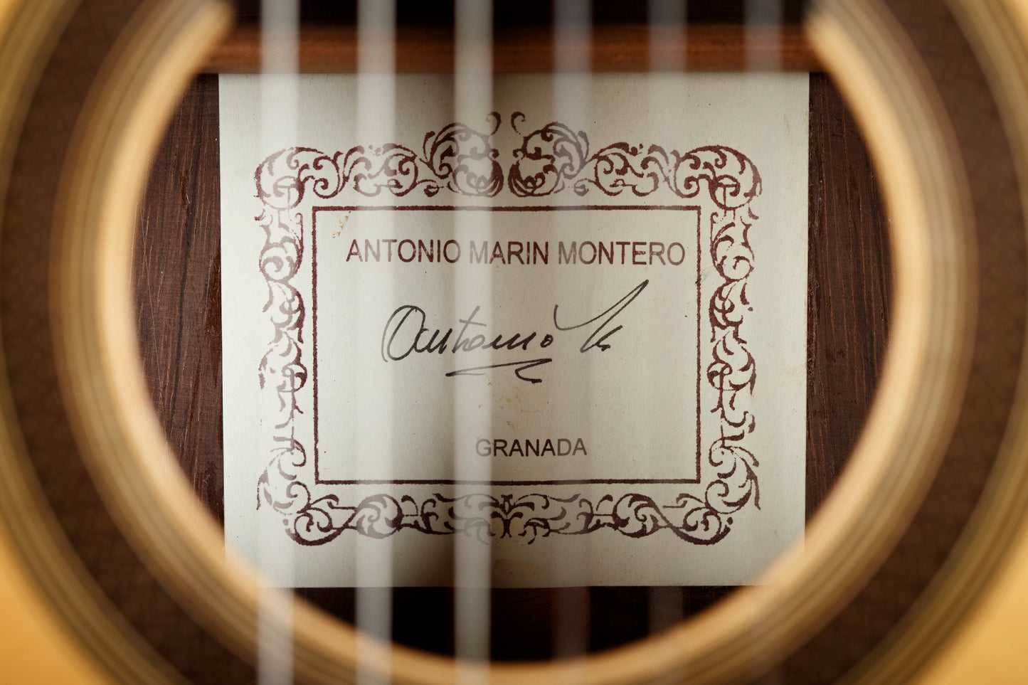 Antonio Marín Montero 2005 – Spruce / Brazilian Rosewood