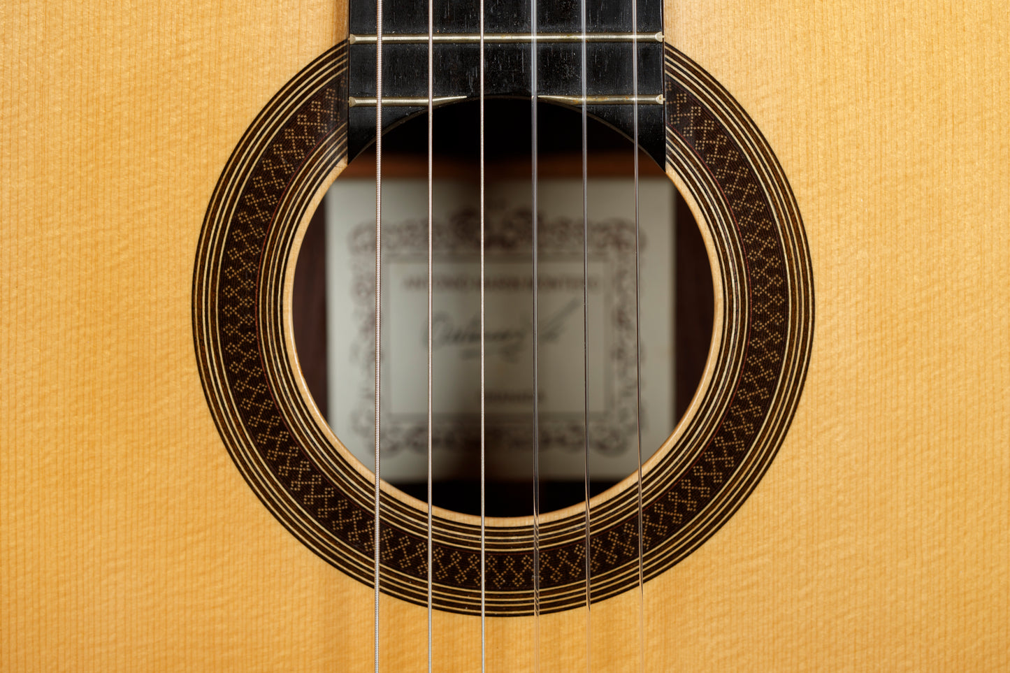 Antonio Marín Montero 2005 – Spruce / Brazilian Rosewood