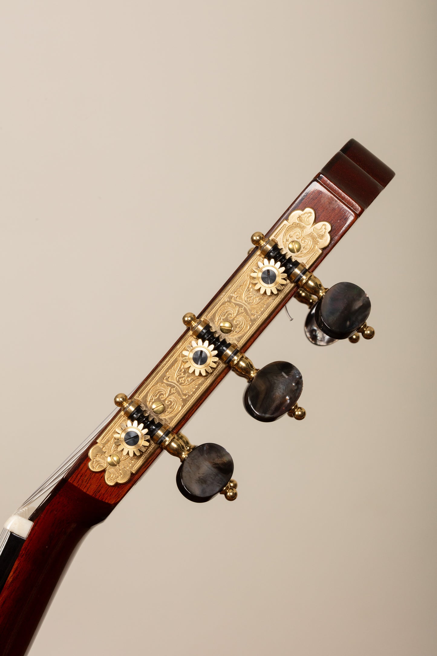 Robert Ruck – 1982 Cedar & Brazilian Rosewood Classical Guitar