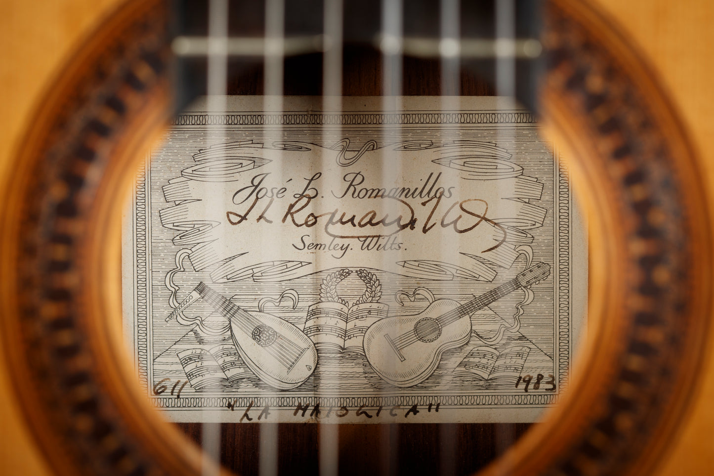 José Luis Romanillos 1983 (No. 611) | Spruce / Indian Rosewood