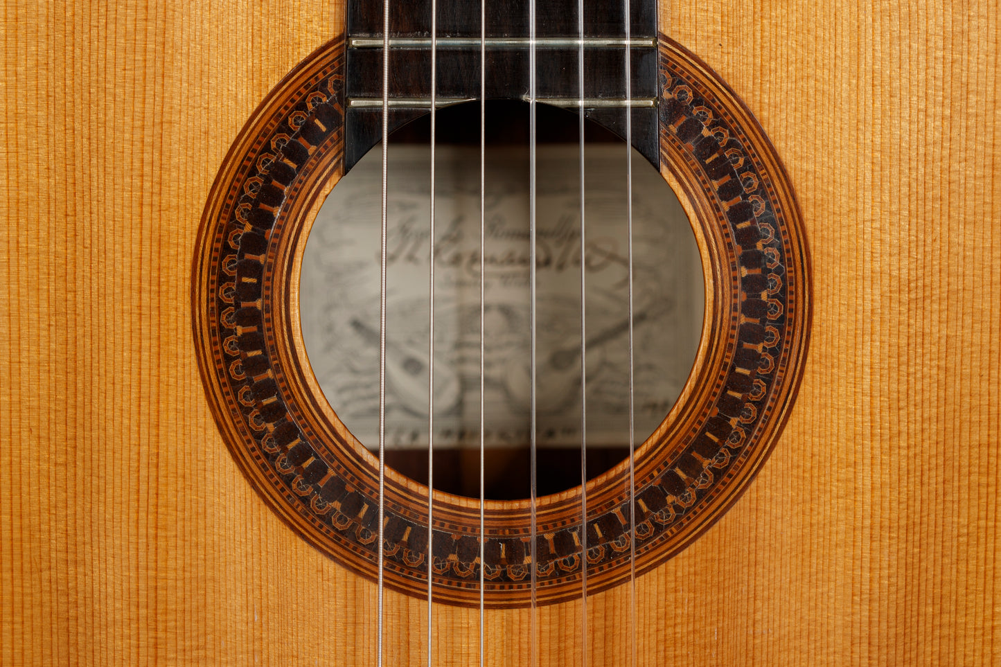 José Luis Romanillos 1983 (No. 611) | Spruce / Indian Rosewood