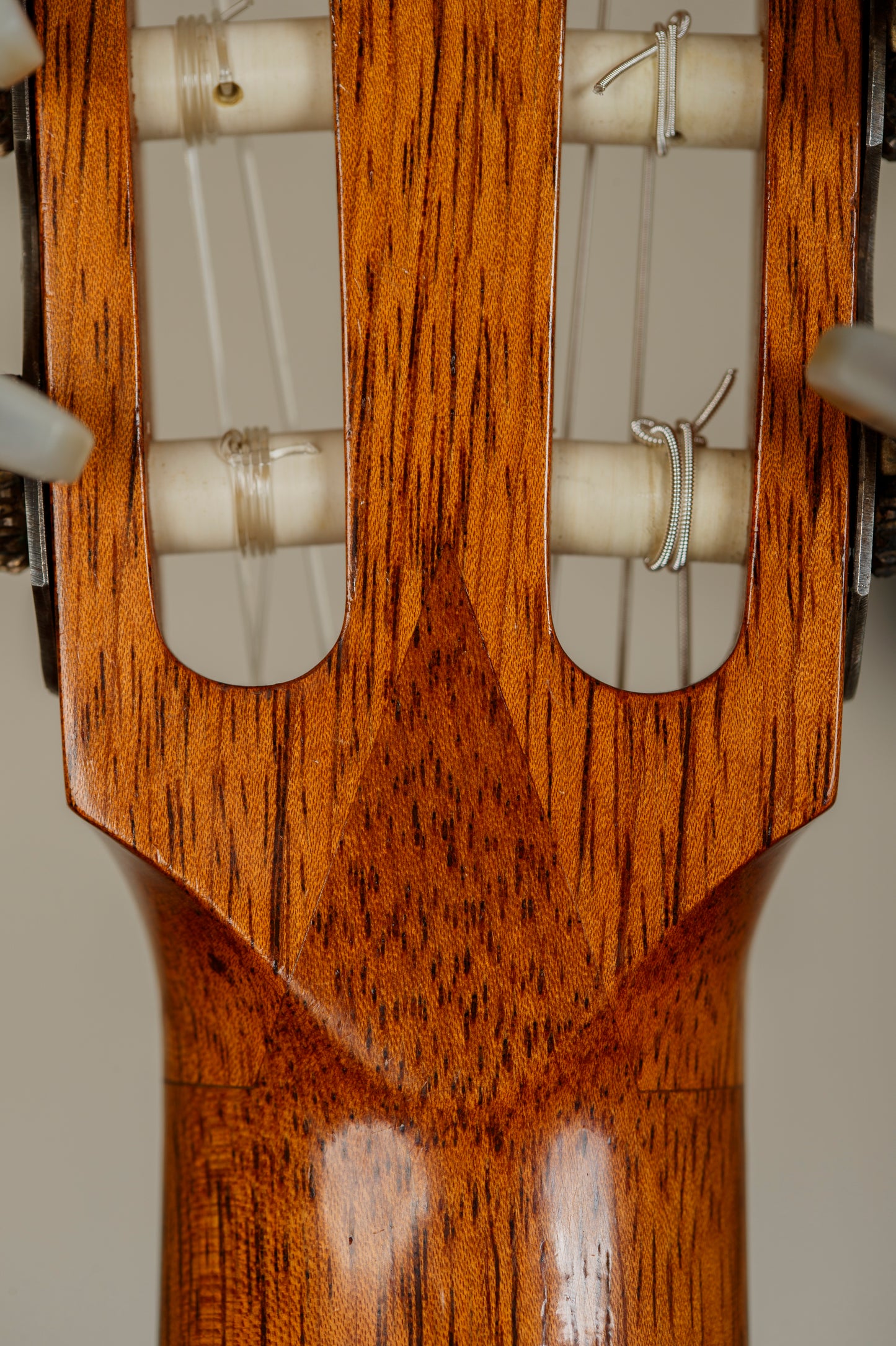 José Luis Romanillos 1983 (No. 611) | Spruce / Indian Rosewood