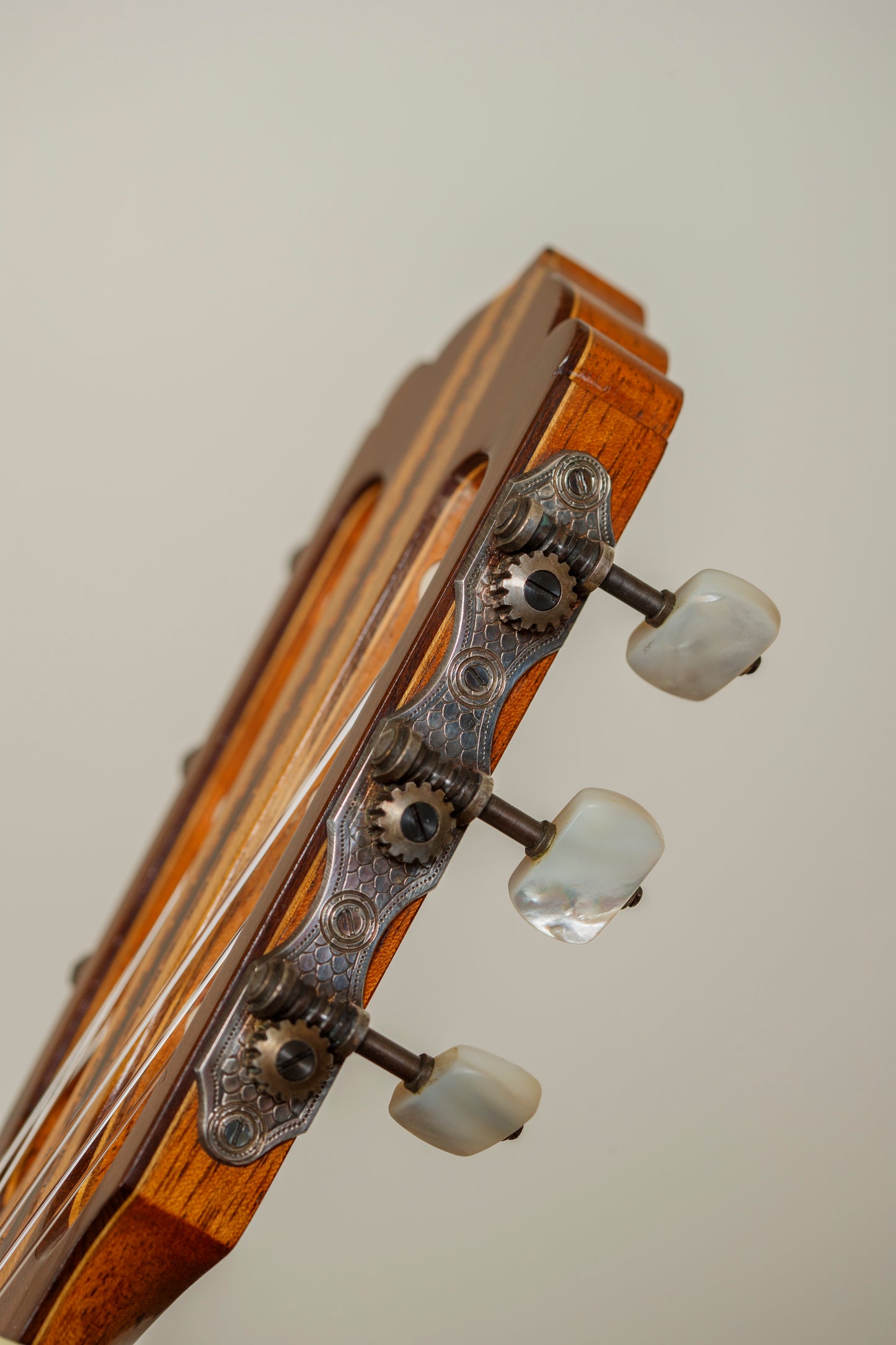 José Luis Romanillos 1983 (No. 611) | Spruce / Indian Rosewood