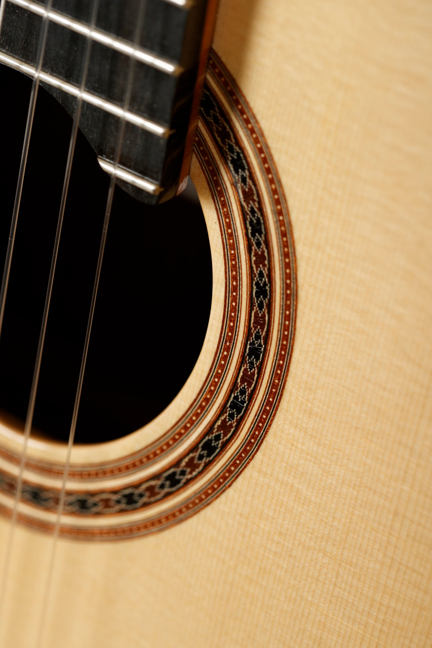 Douglass Scott 2023 – 632mm Short Scale | Spruce / Indian Rosewood