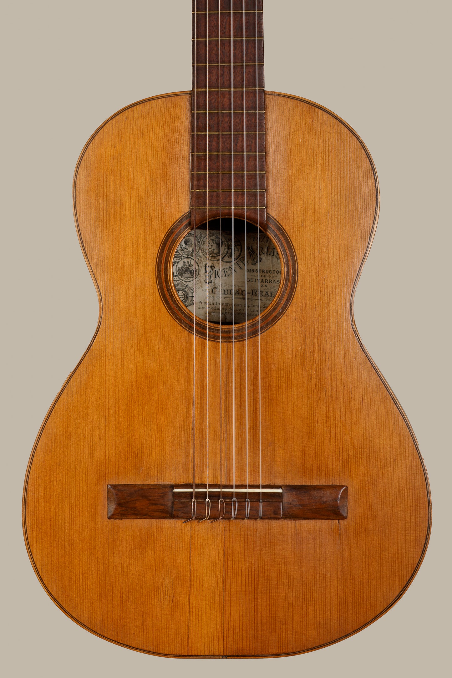 Vicente Arias 1893 Spruce / Walnut