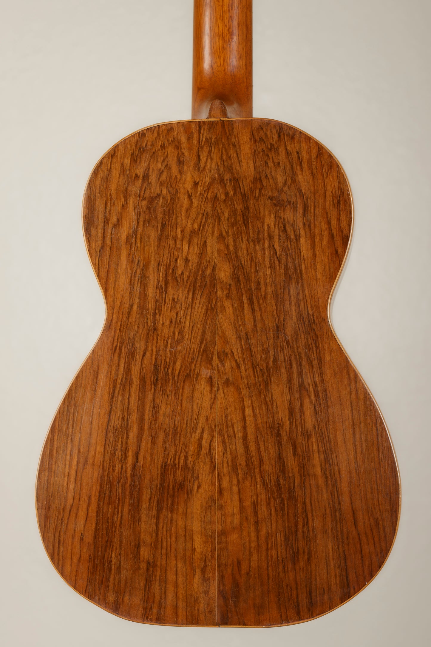 Vicente Arias 1893 Spruce / Walnut