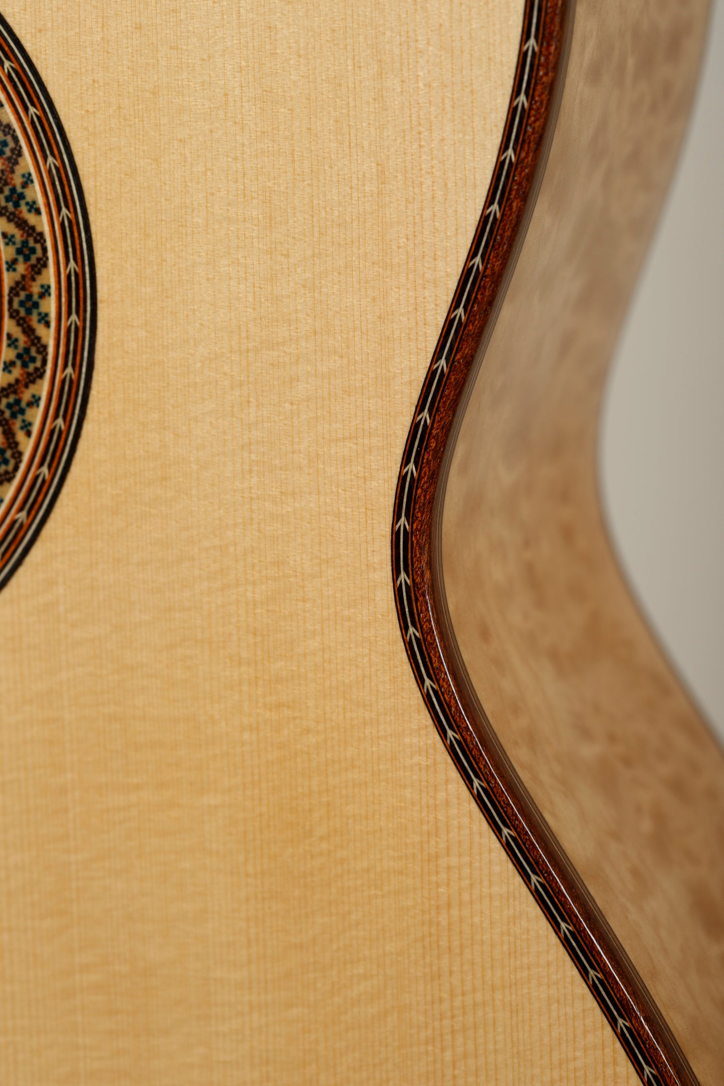 Vicente Carrillo 2022 Spruce / Maple Classical Guitar